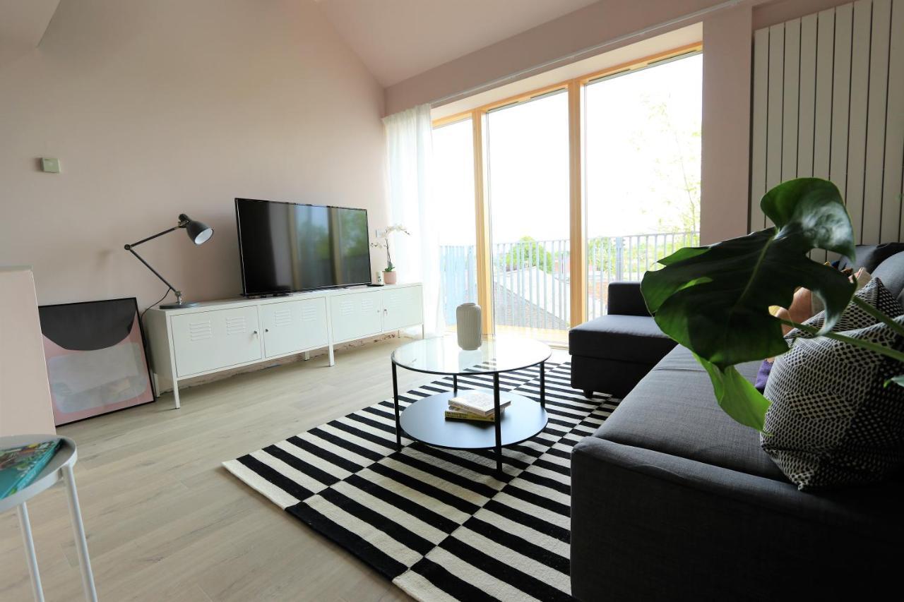 Ecohome On The Canal In A Historic Site Near Apartment Coventry