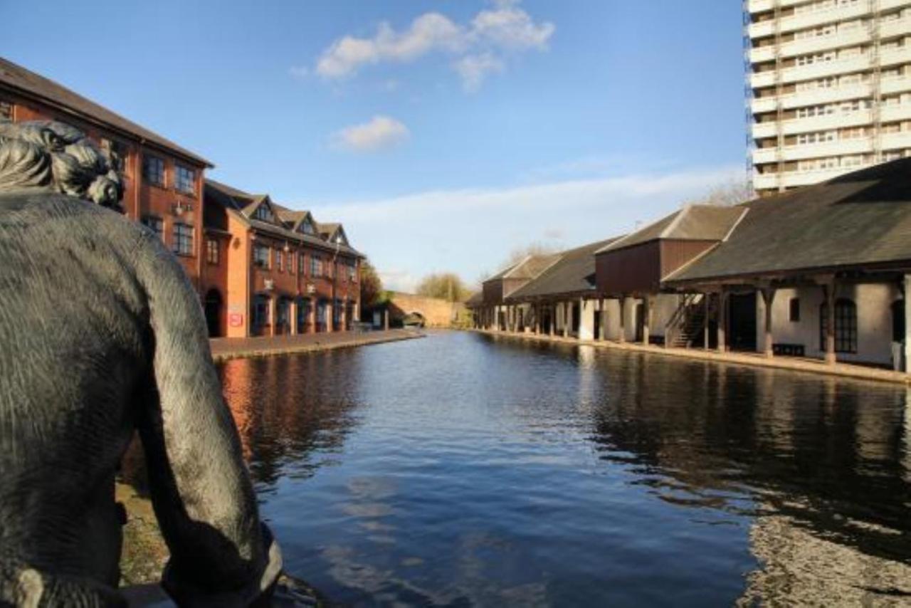 Ecohome On The Canal In A Historic Site Near *